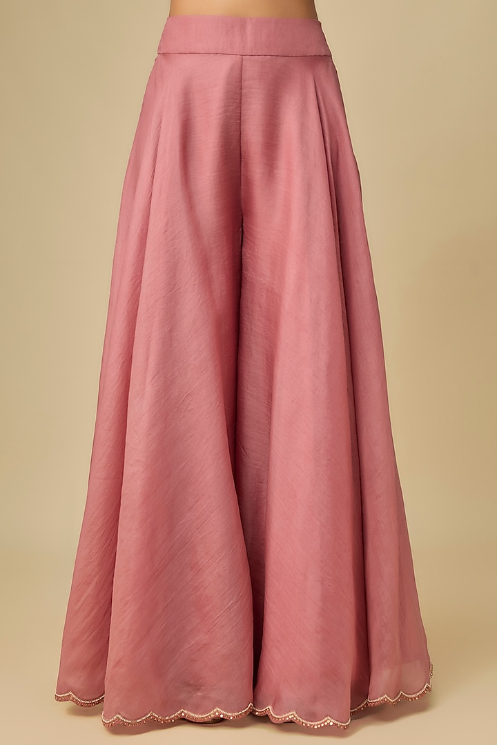 Lilac Organza Hand & Machine Embroidered Peplum Kurta Set by Petticoat Lane at Pernia's Pop Up Shop
