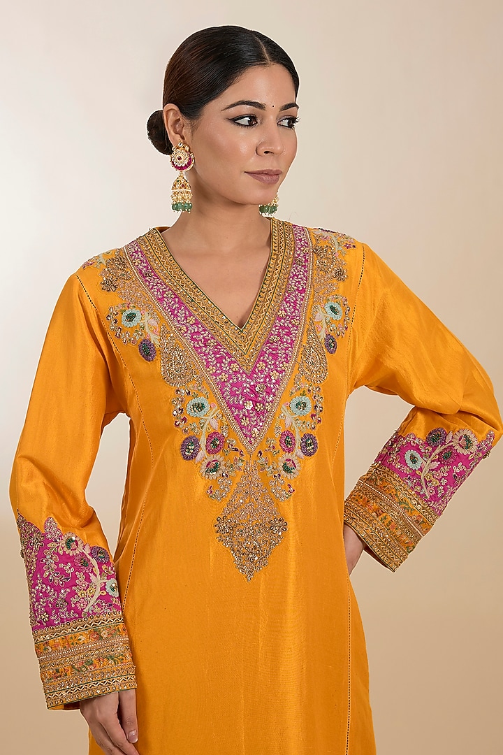 Yellow Dupion & Chanderi Patchwork Kurta Set by Petticoat Lane at Pernia's Pop Up Shop