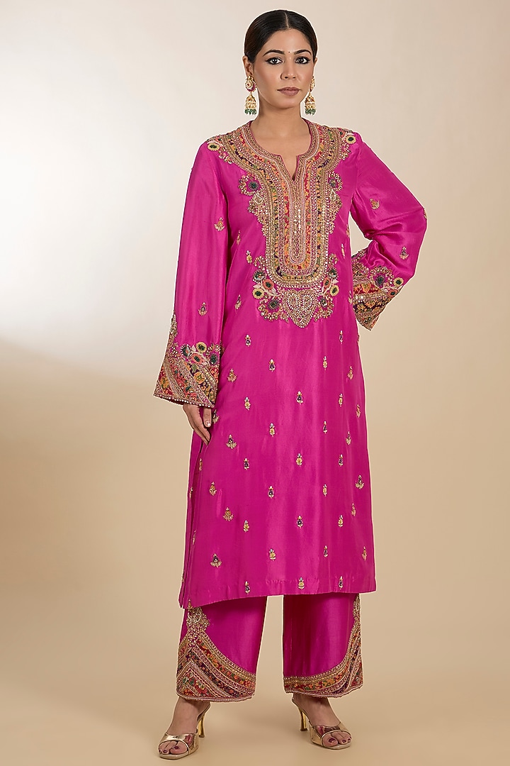 Fuchsia Dupion Floral Boota Work Kurta Set by Petticoat Lane at Pernia's Pop Up Shop
