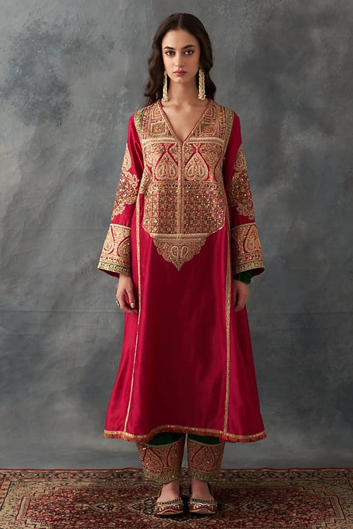 Crimson Red Chanderi Hand Embroidered Kurta Set by Petticoat Lane at Pernia's Pop Up Shop