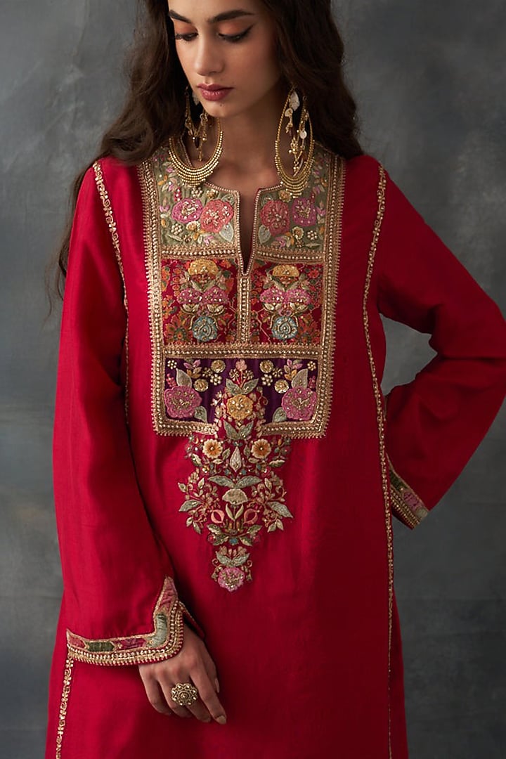 Fuchsia Pink Dupion Silk Patch Work Asymmetric Kurta Set by Petticoat Lane at Pernia's Pop Up Shop