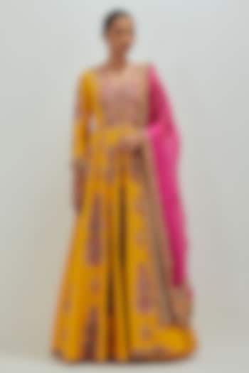 Mustard Chanderi Kalidar Bridal Anarkali With Dupatta by Petticoat Lane at Pernia's Pop Up Shop