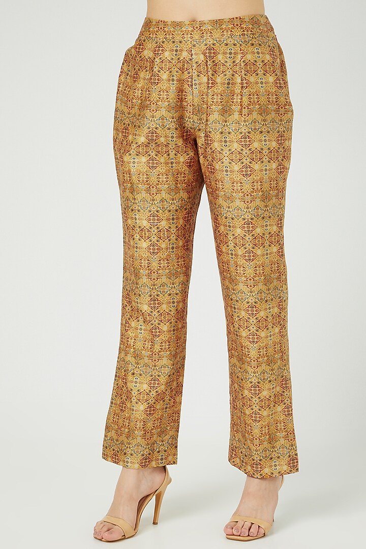 Mustard Printed Kurta Set by Petticoat Lane at Pernia's Pop Up Shop