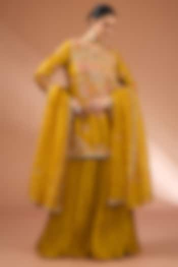 Yellow Chanderi Crushed Skirt Set by Petticoat Lane at Pernia's Pop Up Shop