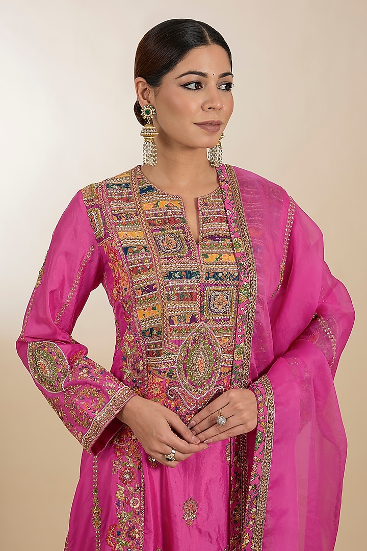 Fuchsia Silk & Chanderi Patchwork A-Line Kurta Set by Petticoat Lane at Pernia's Pop Up Shop