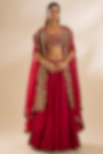 Red Chanderi & Organza Embroidered Cape Set by Petticoat Lane at Pernia's Pop Up Shop