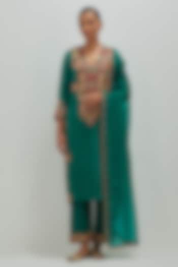 Peacock Green Chanderi Moti Embroidered Kurta Set by Petticoat Lane at Pernia's Pop Up Shop