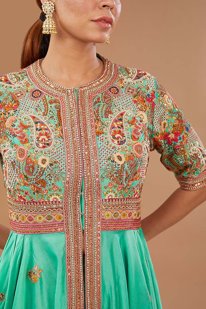 Green Chanderi Paisley Embroidered Wedding Anarkali Set by Petticoat Lane at Pernia's Pop Up Shop