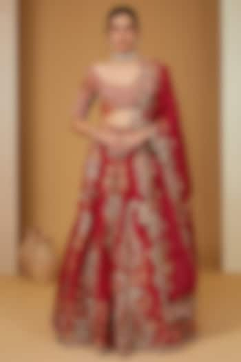 Red Dupion Trellis Embroidered & Printed Patchwork Bridal Lehenga Set by Petticoat Lane at Pernia's Pop Up Shop