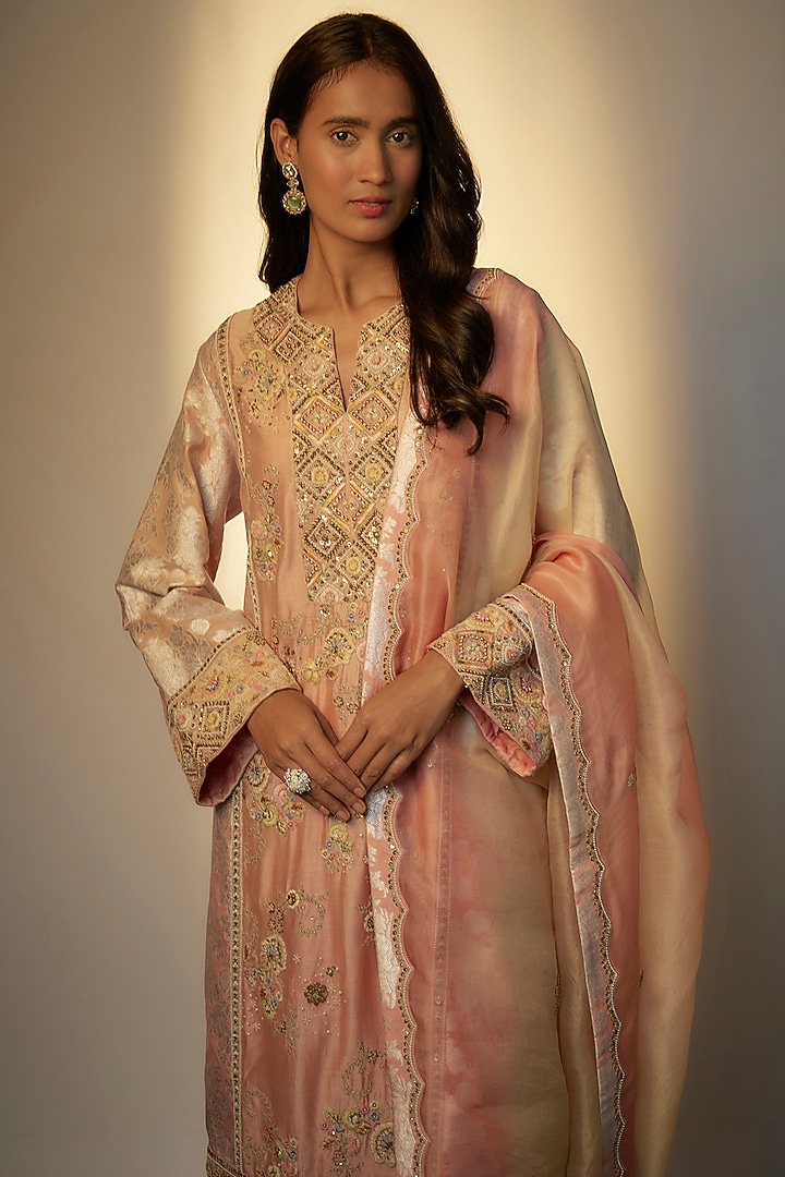Blush Pink Shimmer Brocade A-Line Kurta Set by Petticoat Lane at Pernia's Pop Up Shop
