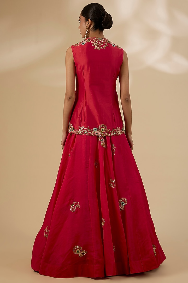 Red Organza Embroidered Cape Set by Petticoat Lane at Pernia's Pop Up Shop