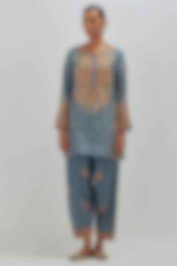 Grey Satin Chanderi Embroidered Kurta Set by Petticoat Lane at Pernia's Pop Up Shop