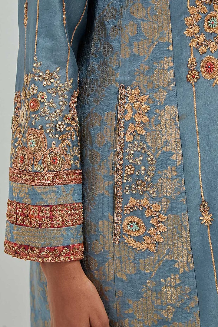Grey Satin Chanderi Embroidered Kurta Set by Petticoat Lane at Pernia's Pop Up Shop