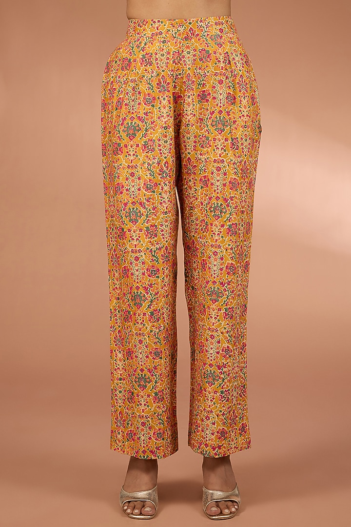Yellow Chanderi Geometric Patchwork Kurta Set by Petticoat Lane at Pernia's Pop Up Shop
