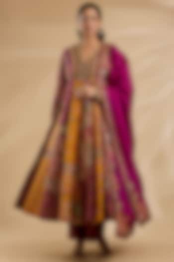 Rani Pink & Mustard Chanderi Printed Kalidar Bridal Anarkali Set by Petticoat Lane at Pernia's Pop Up Shop