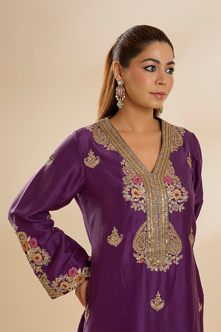 Purple Dupion Silk & Chanderi Embroidered Kurta Set by Petticoat Lane at Pernia's Pop Up Shop