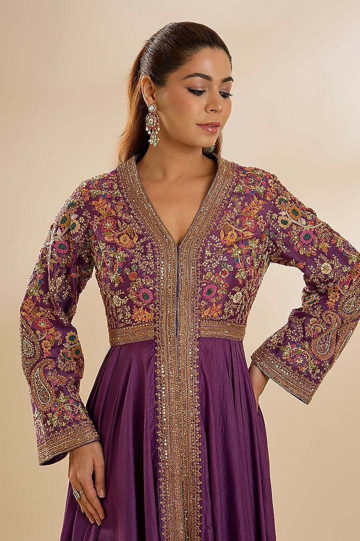Purple Chanderi Silk Embroidered Kalidar Kurta Set by Petticoat Lane at Pernia's Pop Up Shop