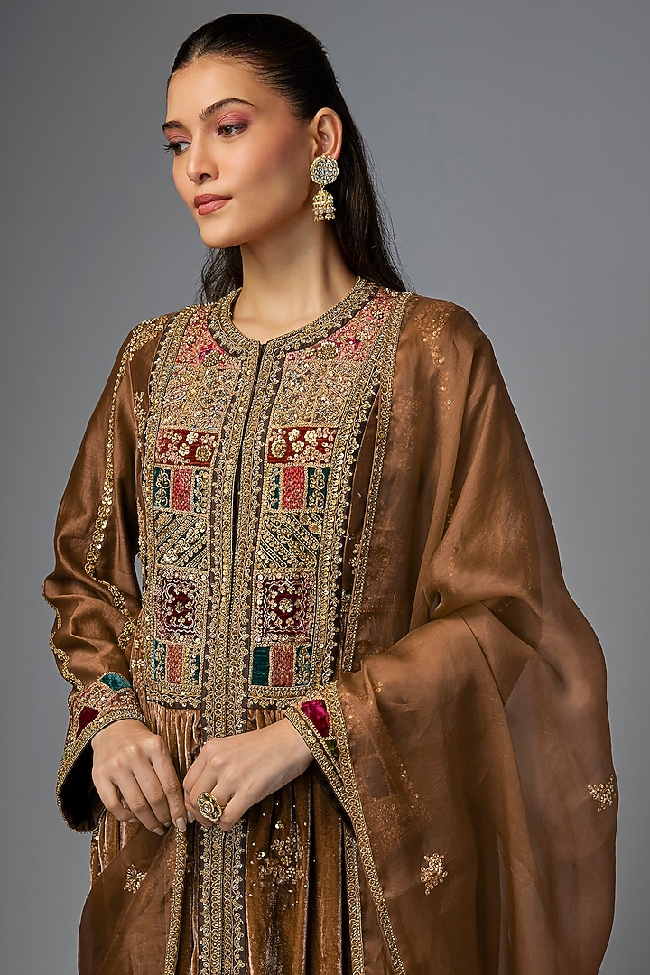 Tuscany Earthy Tone Velvet Embroidered Kurta Set by Petticoat Lane at Pernia's Pop Up Shop