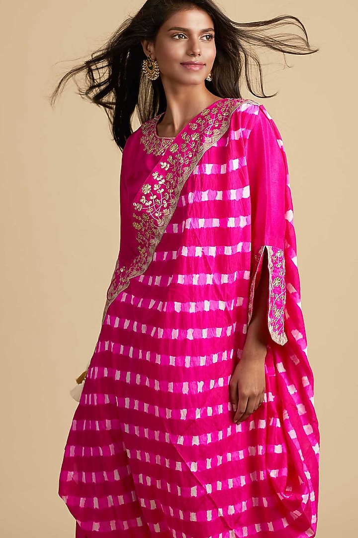 Hot Pink Hand Embroidered Kurta Set by Pink City By Sarika at Pernia's Pop Up Shop
