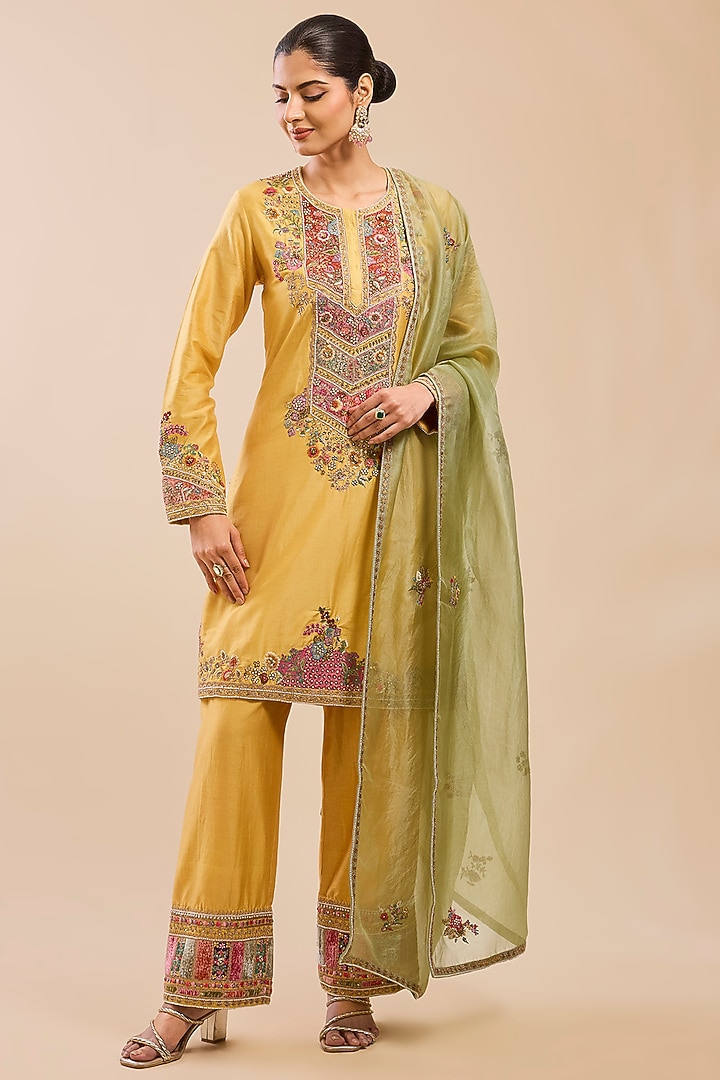 Yellow Chanderi & Organza Patch Work Kurta Set by Petticoat Lane at Pernia's Pop Up Shop