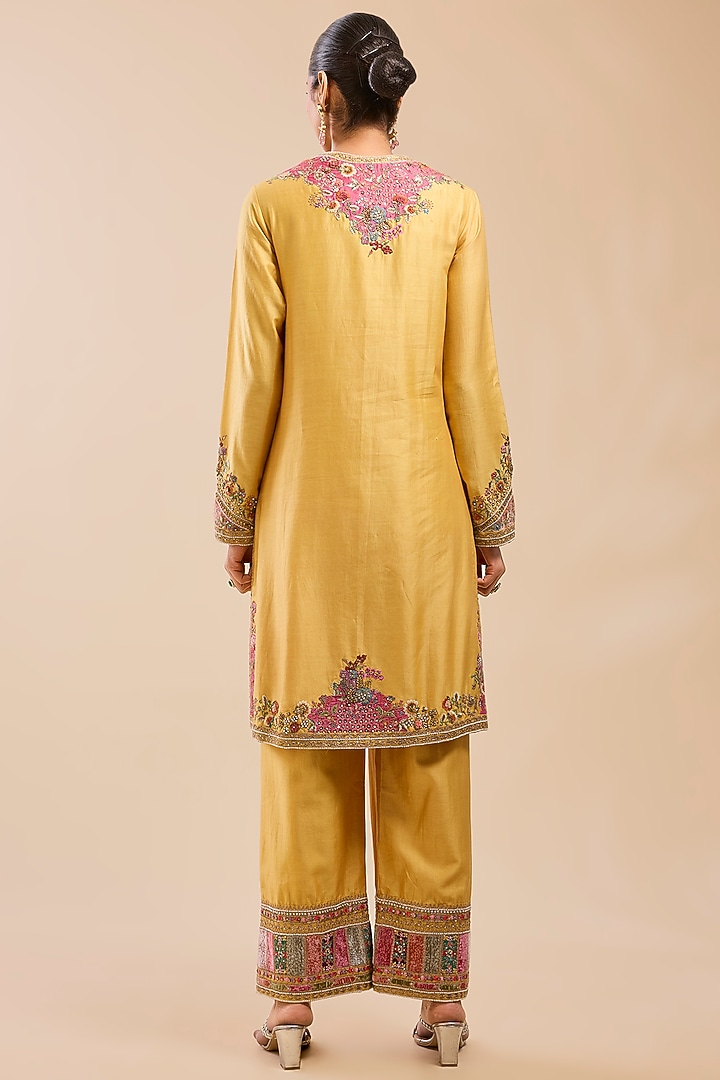 Yellow Chanderi & Organza Patch Work Kurta Set by Petticoat Lane at Pernia's Pop Up Shop