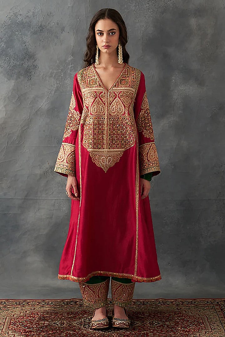 Crimson Red Chanderi & Organza Embroidered Kurta Set by Petticoat Lane at Pernia's Pop Up Shop