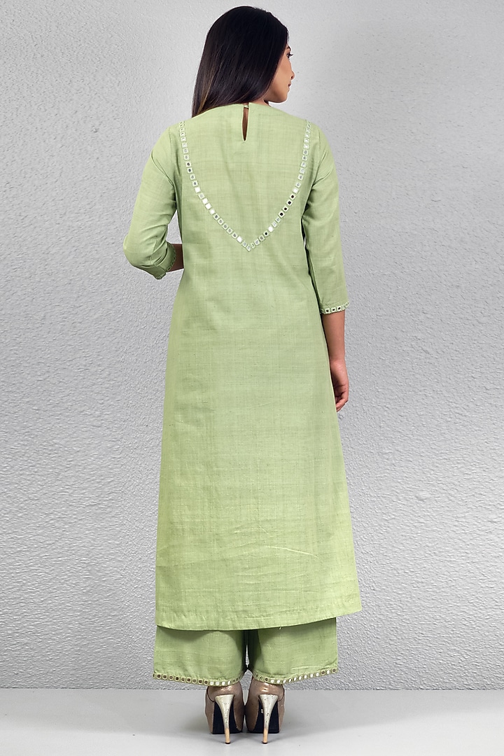 Mint Green Floral Embroidered Kurta Set by Purvi Doshi at Pernia's Pop Up Shop