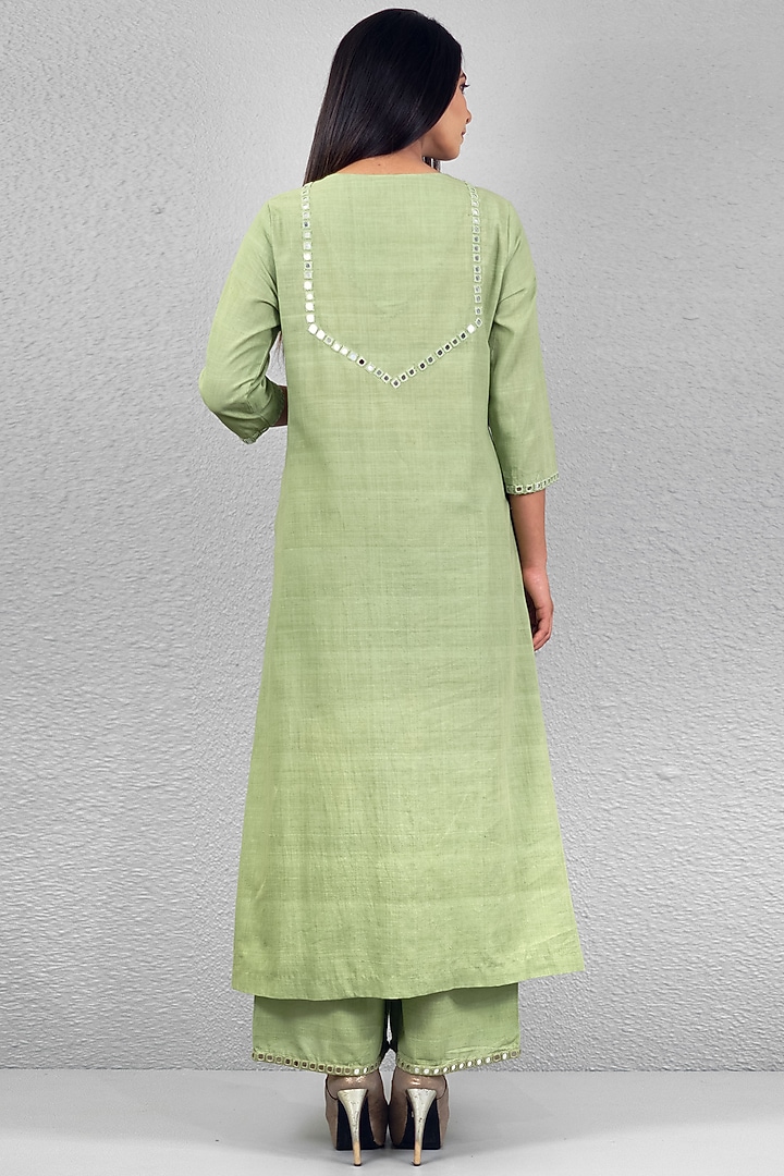 Mint Green Aari Embroidered Kurta Set by Purvi Doshi at Pernia's Pop Up Shop