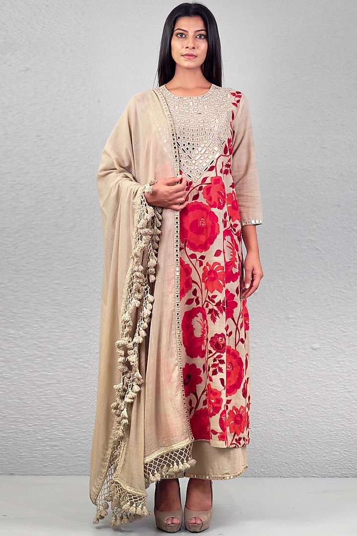 Beige Floral Embroidered Kurta Set by Purvi Doshi