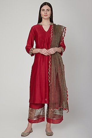 Maroon & Grey Embroidered Kurta Set by Poonam Dubey Designs