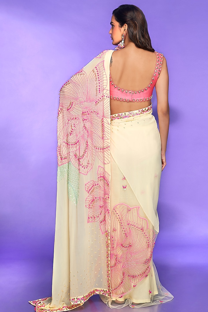Yellow Embellished Bridal Saree Set by Papa Don't Preach by Shubhika at Pernia's Pop Up Shop