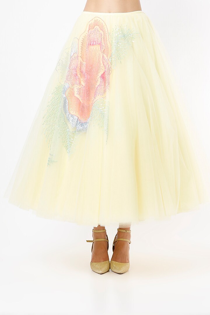 Baby Yellow Tulle Embellished Wedding Lehenga Set by Papa Don't Preach by Shubhika at Pernia's Pop Up Shop