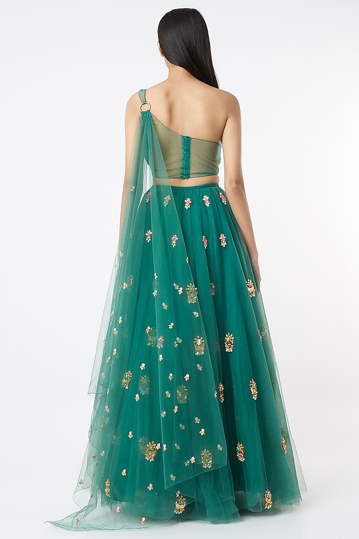 Dark Green Embroidered Bridal Lehenga Set by Papa Don't Preach by Shubhika at Pernia's Pop Up Shop