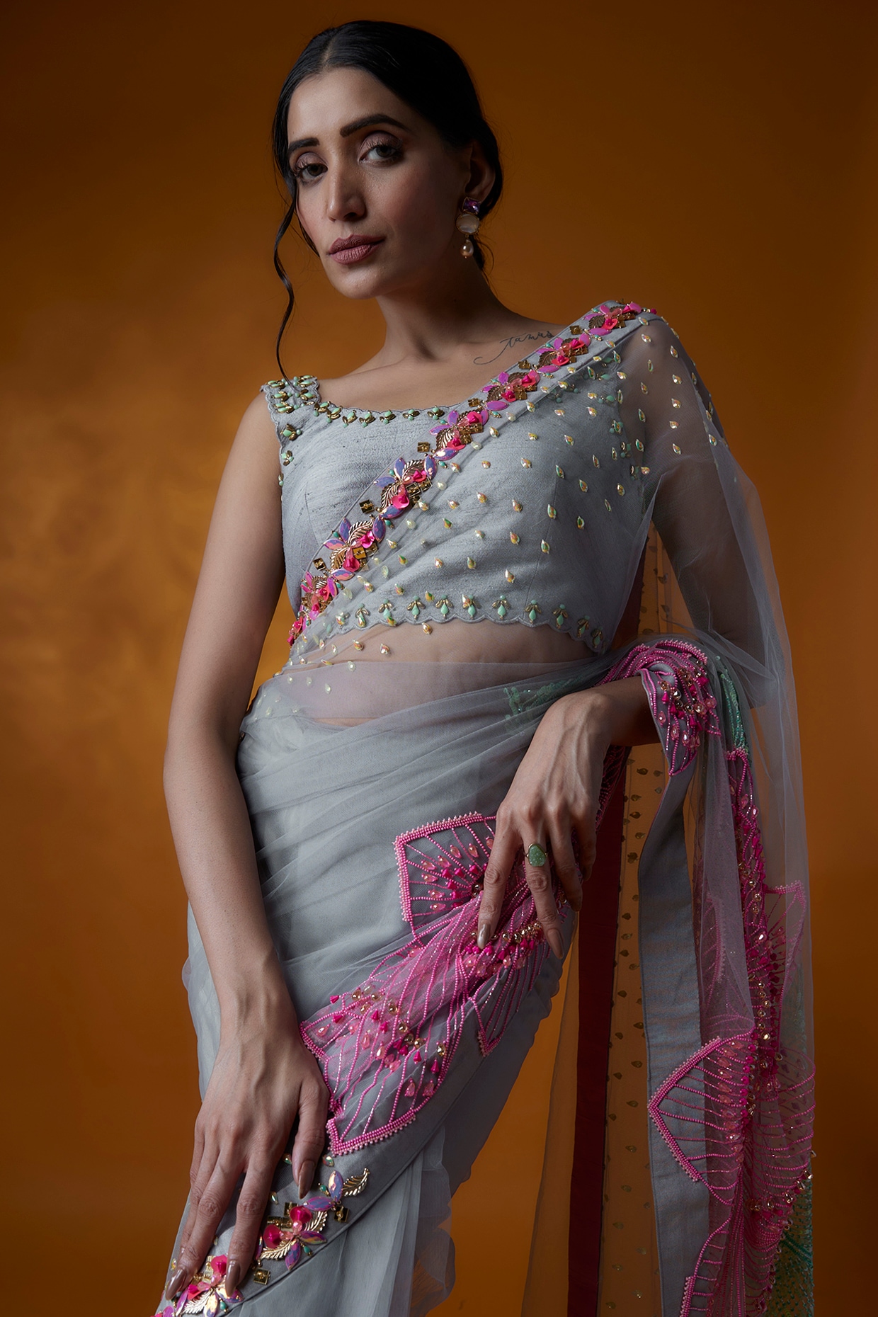 Buy Saree Mall Grey Digital Print Saree With Blouse for Women's Online @  Tata CLiQ