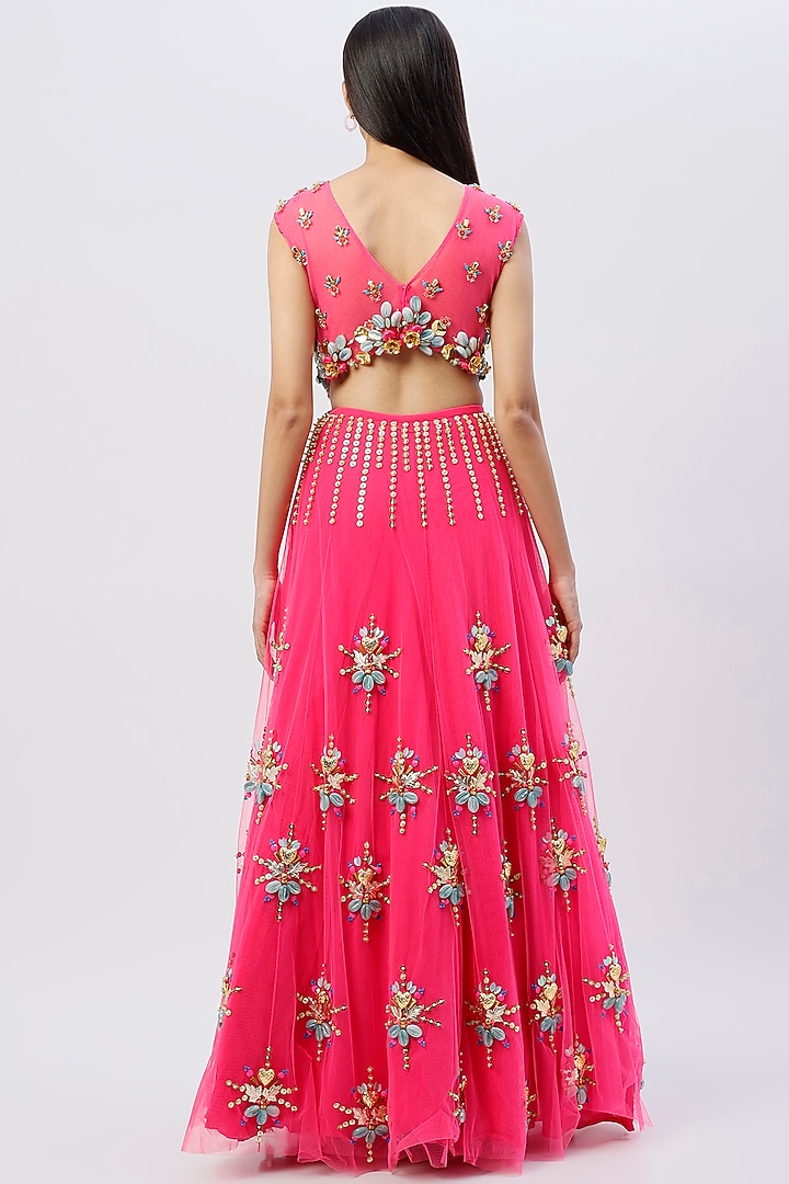 Fuchsia Embellished Bridal Lehenga Set by Papa Don't Preach by Shubhika at Pernia's Pop Up Shop