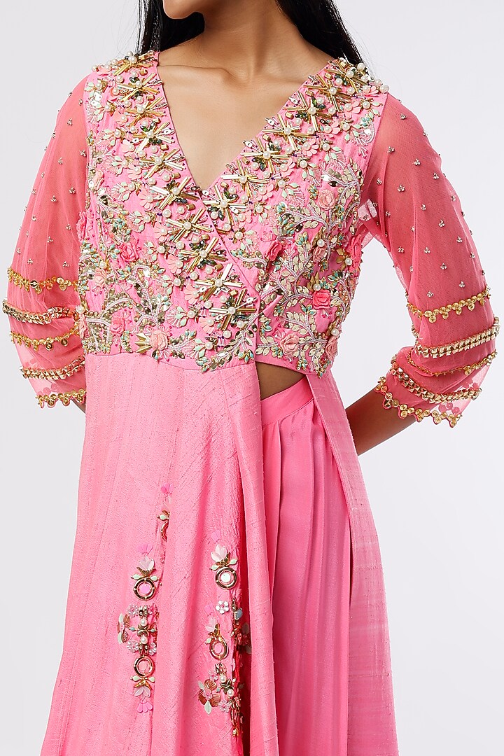Bubblegum Pink Embellished Tunic Set by Papa Don't Preach by Shubhika at Pernia's Pop Up Shop