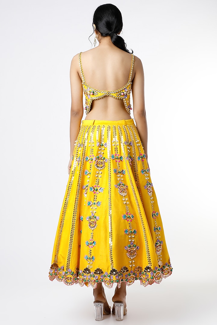 Mustard Yellow 3D Metallic Embellished Short Bridal Lehenga Set by Papa Don't Preach by Shubhika at Pernia's Pop Up Shop