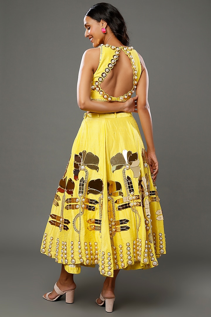Yellow Embellished Half-Bridal Lehenga Set by Papa don't preach by Shubhika at Pernia's Pop Up Shop