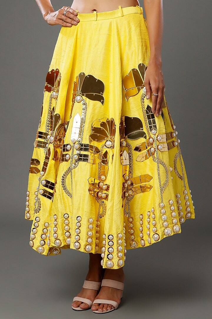 Yellow Embellished Half-Bridal Lehenga Set by Papa don't preach by Shubhika at Pernia's Pop Up Shop