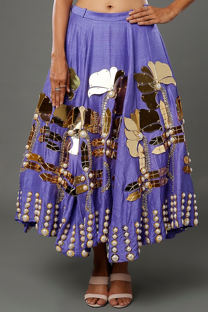 Mauve Embellished Half-Bridal Lehenga Set by Papa don't preach by Shubhika at Pernia's Pop Up Shop