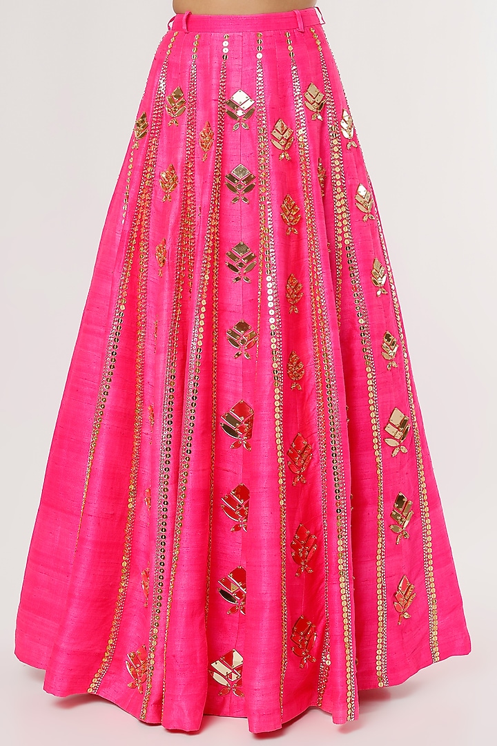 Fuchsia Embroidered Bridal Lehenga Set by Papa Don't Preach by Shubhika at Pernia's Pop Up Shop