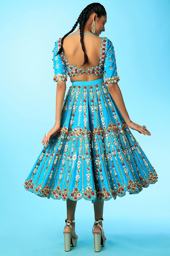Blue Embroidered Half Bridal Lehenga Set by Papa Don't Preach by Shubhika at Pernia's Pop Up Shop