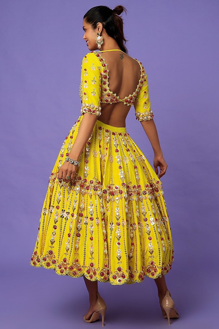 Yellow Embroidered Bridal Lehenga Set by Papa Don't Preach by Shubhika at Pernia's Pop Up Shop
