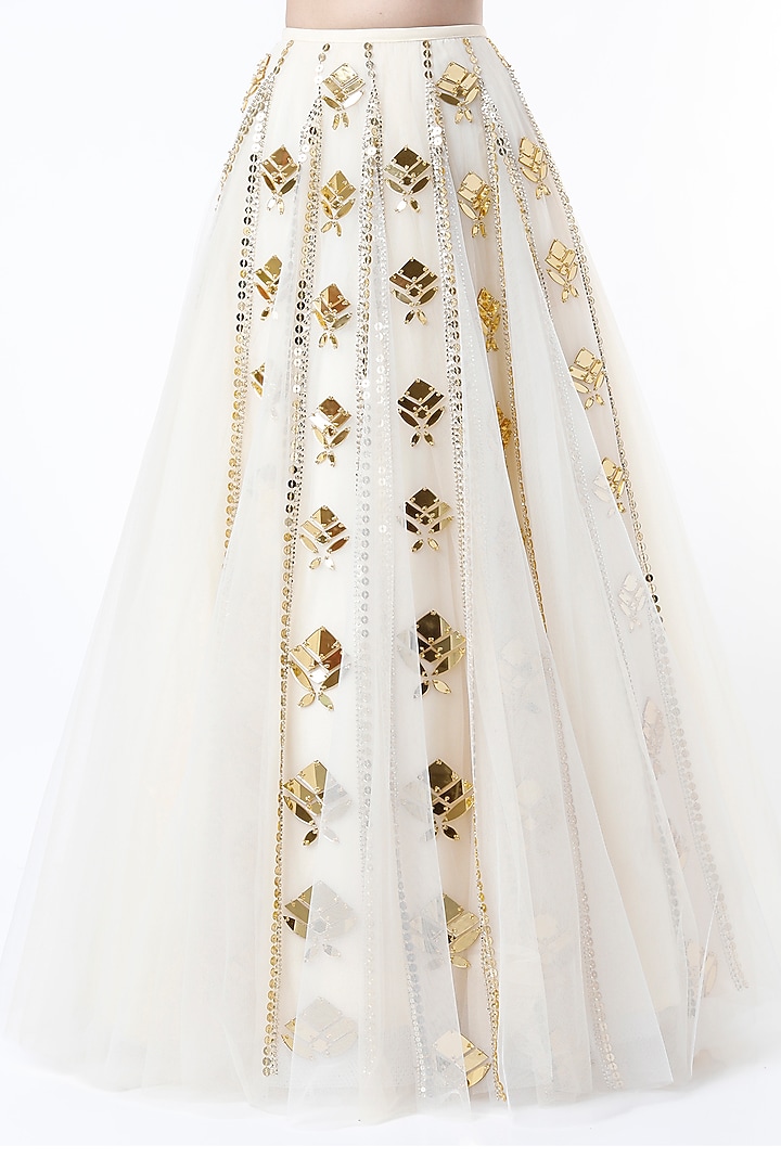 Ivory Embroidered Bridal Lehenga Set by Papa Don't Preach by Shubhika at Pernia's Pop Up Shop