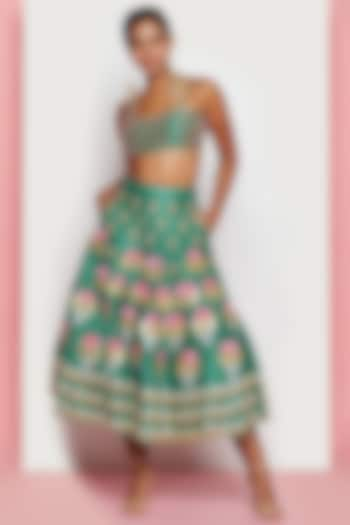 Green Raw Silk Short Bridal Lehenga Set by Papa Don't Preach by Shubhika at Pernia's Pop Up Shop