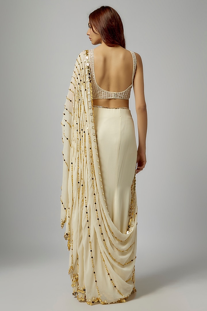 Ivory Tulle Asymmetric Pre-Draped Bridal Saree Set by Papa Don't Preach by Shubhika at Pernia's Pop Up Shop