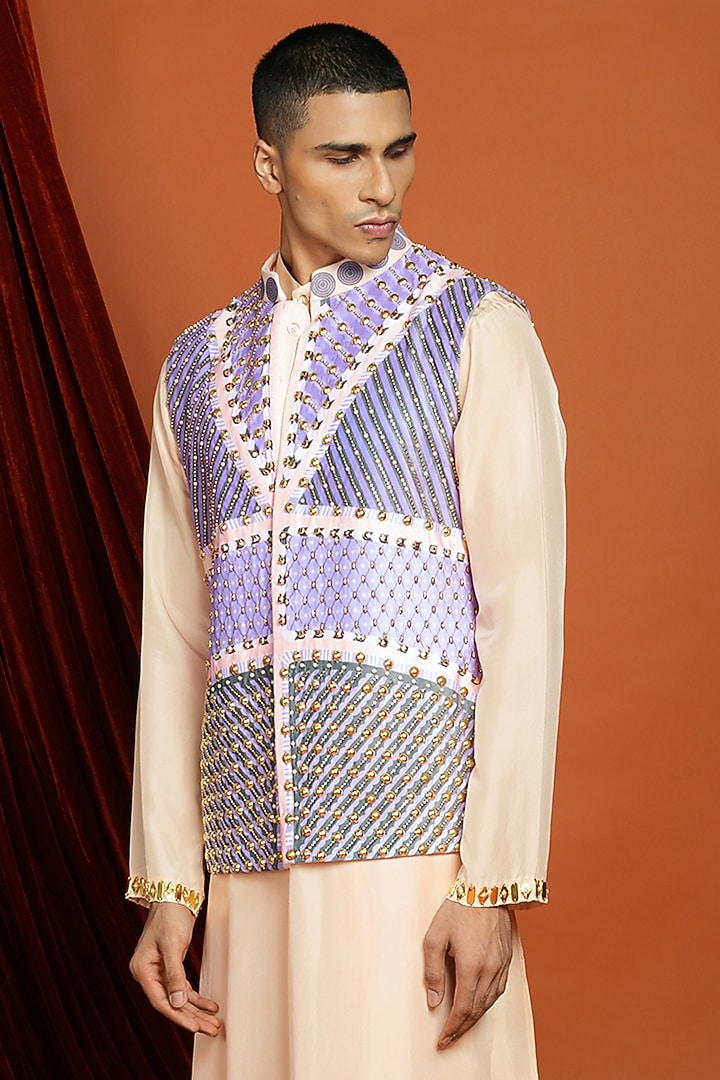 Lilac Velvet Printed & Embroidered Bundi Jacket Set by Papa Don't Preach by Shubhika Men at Pernia's Pop Up Shop