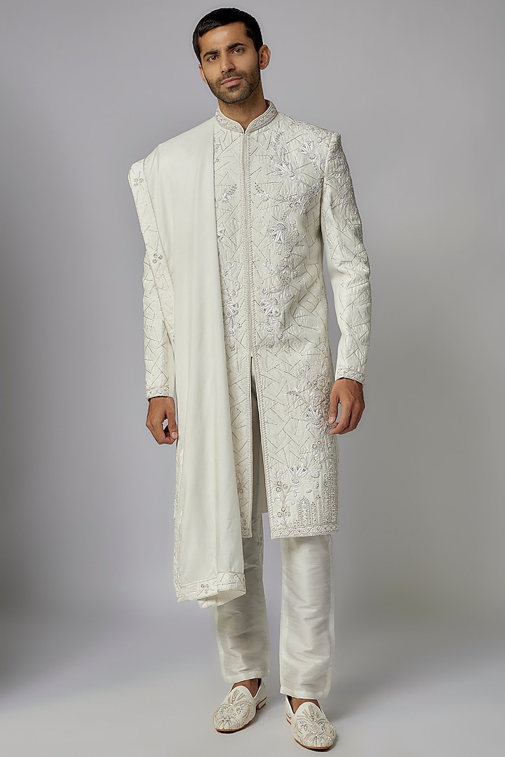 Off-White Raw Silk Embroidered Sherwani Set by PARV DESIGN STUDIO