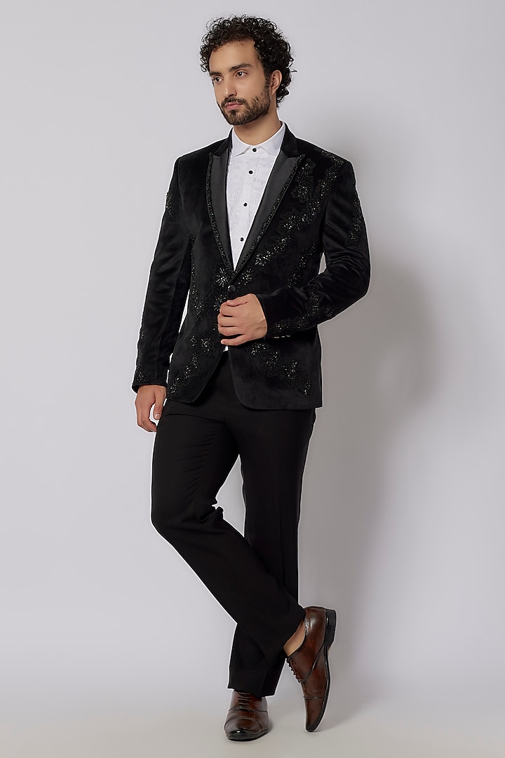 Black Imported Velvet Hand Embroidered Tuxedo Set by PARV DESIGN STUDIO