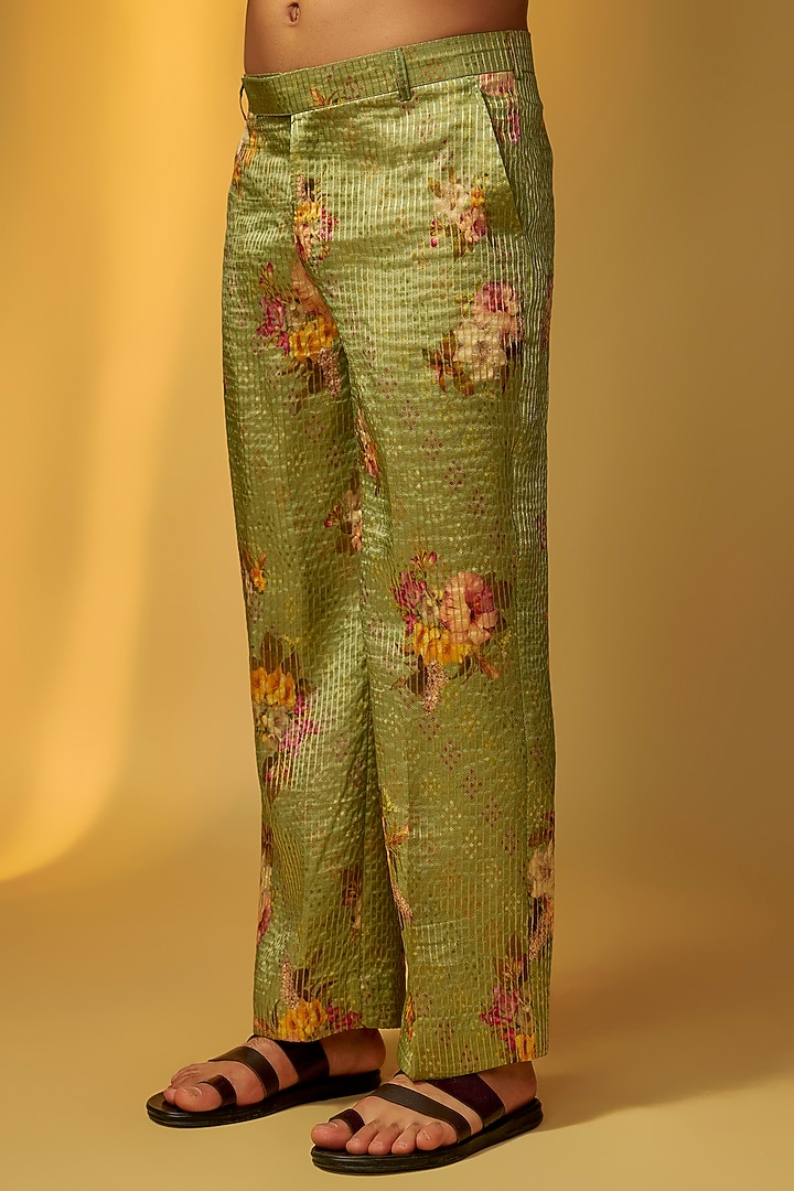 Ivory Linen Satin Embroidered Short Kurta Set by PARV DESIGN STUDIO at Pernia's Pop Up Shop